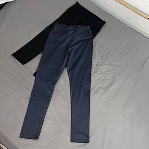 Set Of Two Leggings